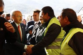 CHP Lideri Kılıçdaroğlu, Saltukova’da vatandaşlarla buluştu