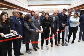 Kozlu Anadolu Lisesi 67 Burda AVM’de resim sergisi açtı